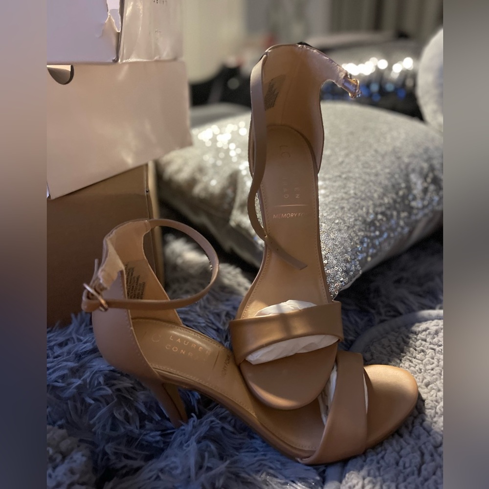 Shoes 👡 - Picture 5 of 6